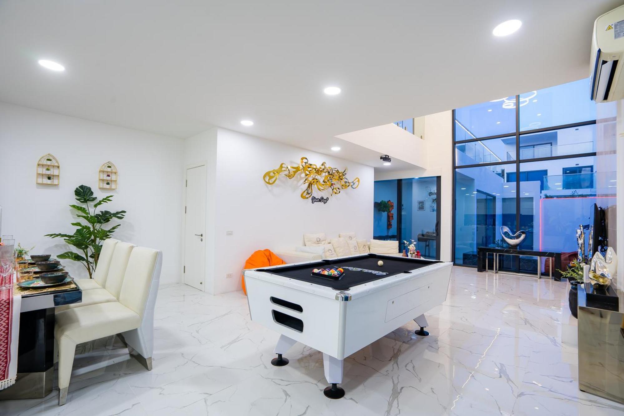 Villa Your Days Pool