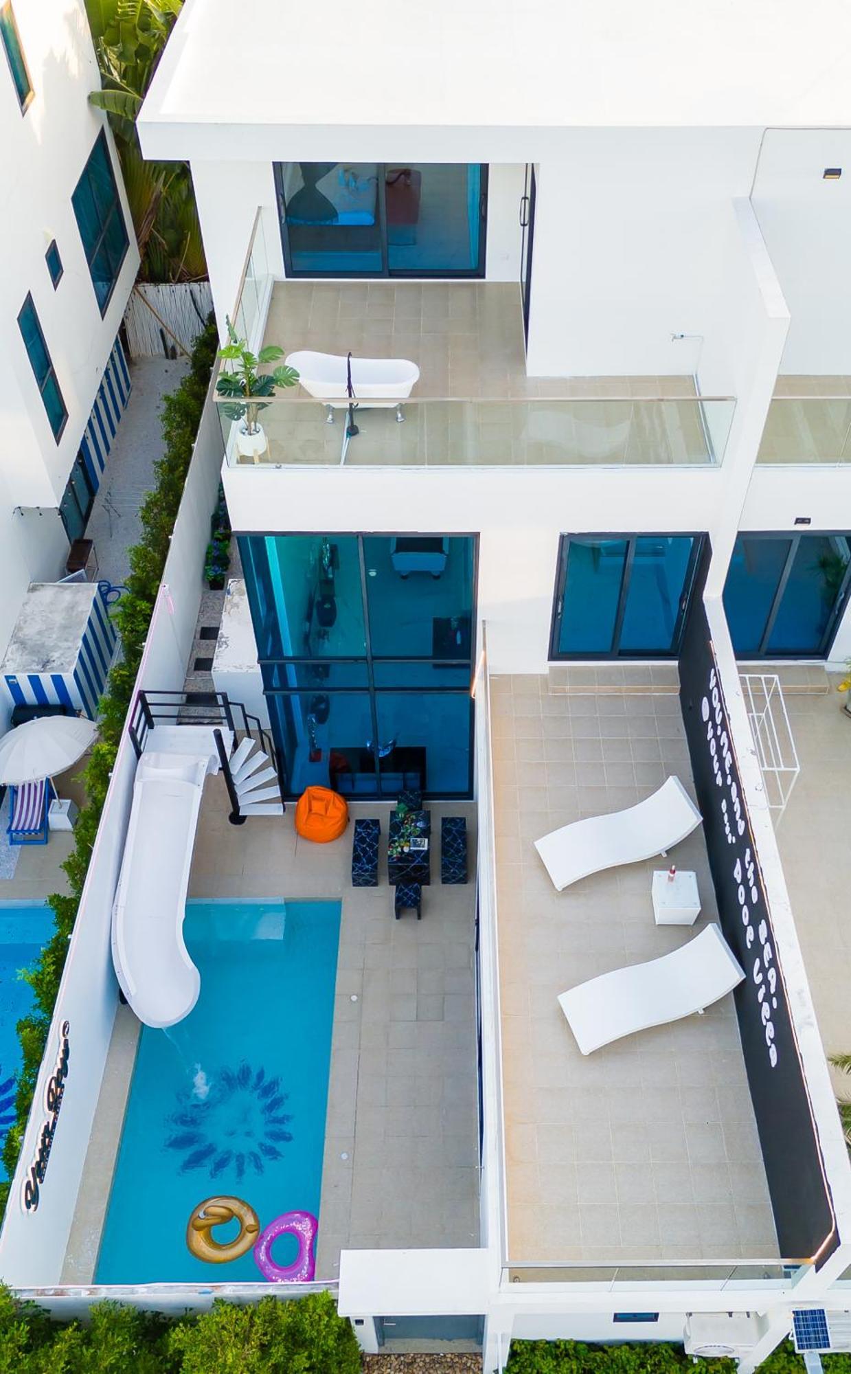 Your Days Pool Pattaya